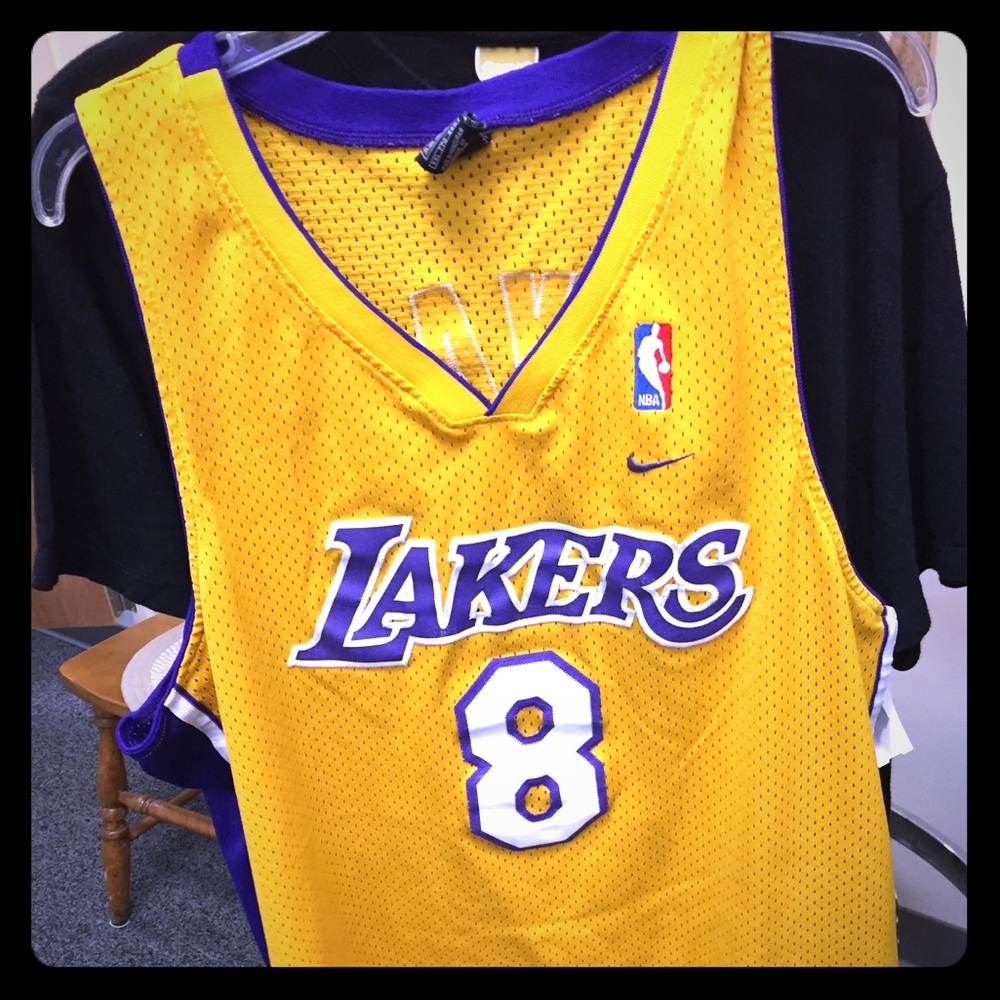 Vintage Nike Kobe Bryant jersey XXL throwback #8